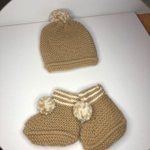 Handmade hat and slippers